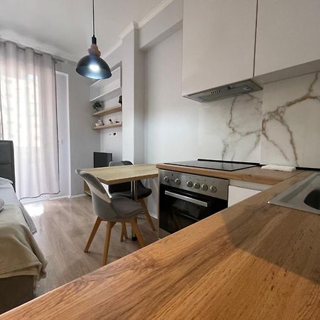 Tirana Sunshine Apartment Kültér fotó
