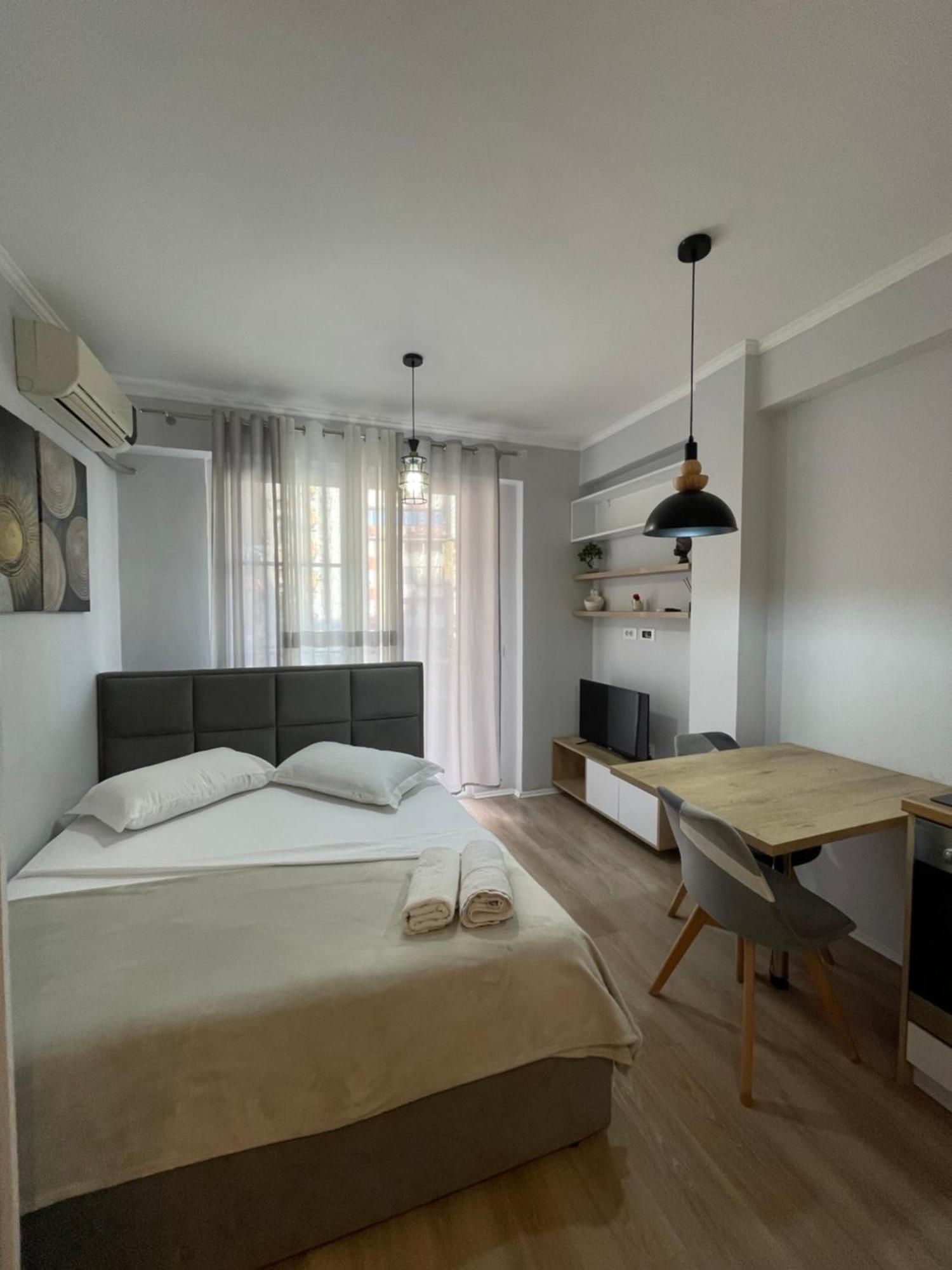 Tirana Sunshine Apartment Kültér fotó